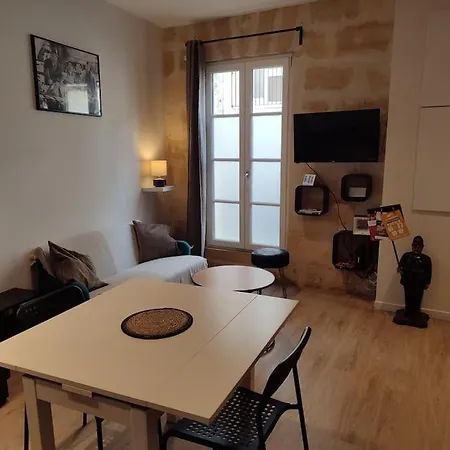 La Maison Libourne, 4 Pers, Hypercentre, Rue Calme Hotel